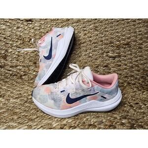 Nike Air Winflow 10 Premium Size 8 Women's Athletic Running Shoe Pearl Pink
